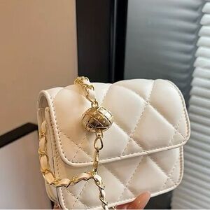 Cute purse 🥰